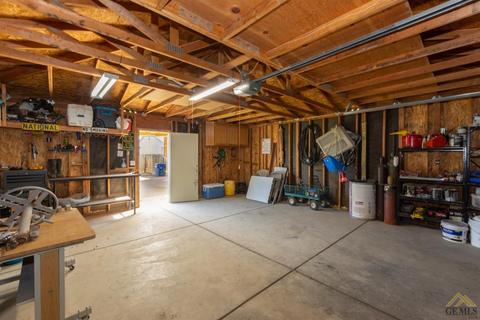 409 Taylor St, Taft, CA 93268 photo 21
