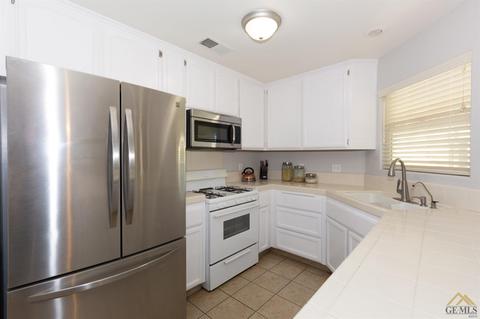 409 Taylor St, Taft, CA 93268 photo 9