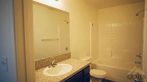 1043 14th, Wasco, CA 93280 photo 14