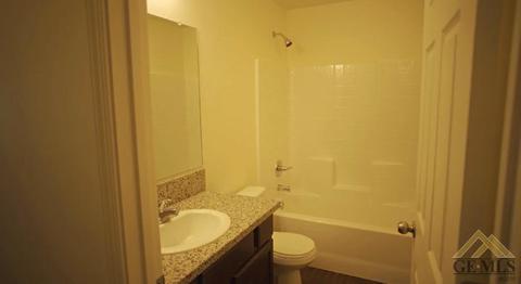 1043 14th, Wasco, CA 93280 photo 9