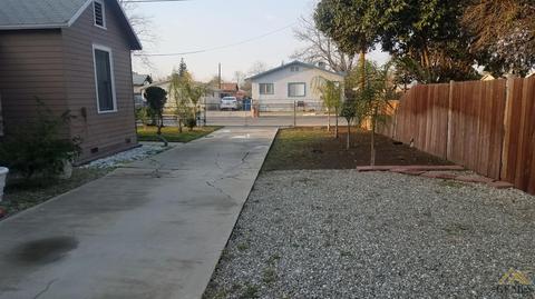 215 E Warren Ave, Bakersfield, CA 93308 photo 3