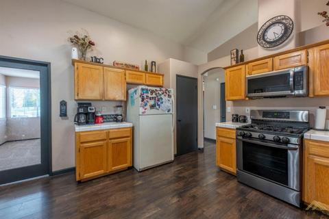 4803 Bluestone Dr, Bakersfield, CA 93311 photo 8