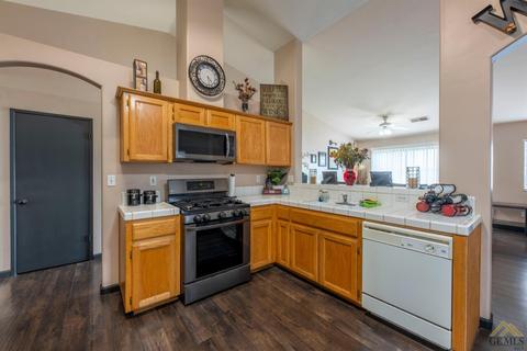 4803 Bluestone Dr, Bakersfield, CA 93311 photo 9