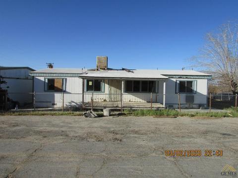 130 Q St, Taft, CA 93268 photo 1