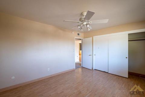5000 Ojai Dr, Bakersfield, CA 93306 photo 11