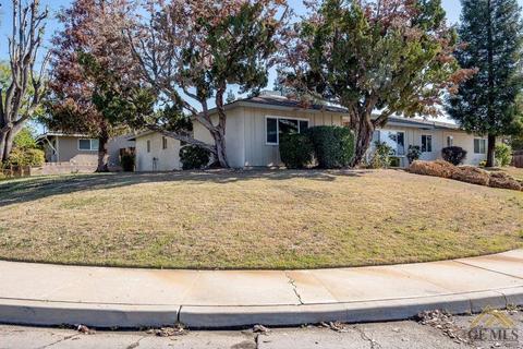 5000 Ojai Dr, Bakersfield, CA 93306 photo 2
