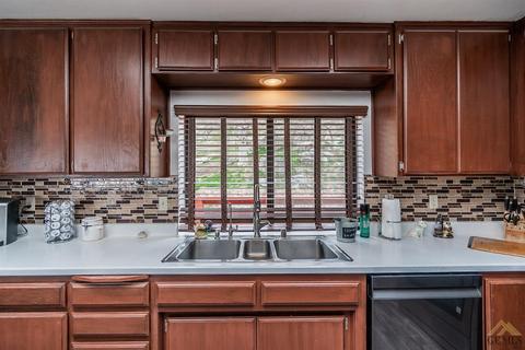 24301 Rowel Ct, Tehachapi, CA 93561 photo 7