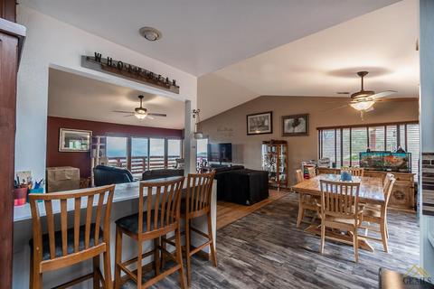 24301 Rowel Ct, Tehachapi, CA 93561 photo 8