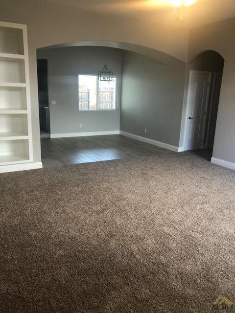 310 Amber St, Taft, CA 93268 photo 3