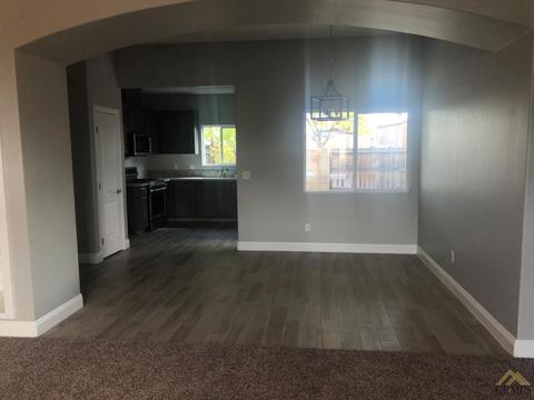 310 Amber St, Taft, CA 93268 photo 5