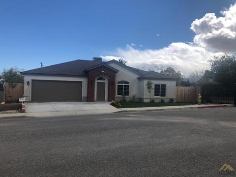 310 Amber St, Taft, CA 93268 photo 2