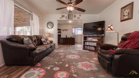 2116 Custer Ave, Bakersfield, CA 93304 photo 4