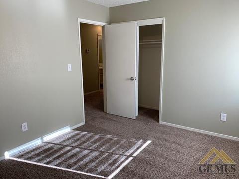 604 Camp Ave, Shafter, CA 93263 photo 12