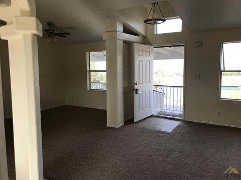 19868 Cherry Ln, Tehachapi, CA 93561 photo 3