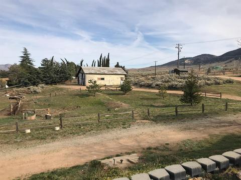 19868 Cherry Ln, Tehachapi, CA 93561 photo 17