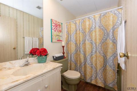 1 Tee Ln, Bakersfield, CA 93308 photo 14