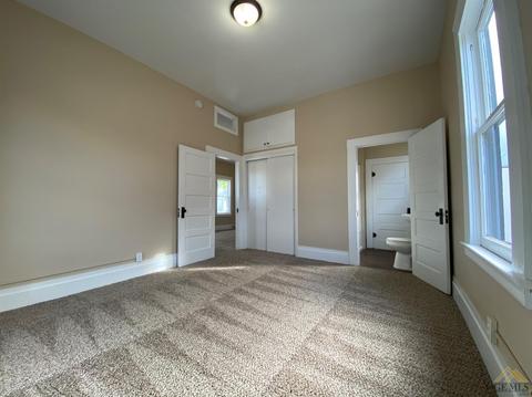 601 Lucard St, Taft, CA 93268 photo 7