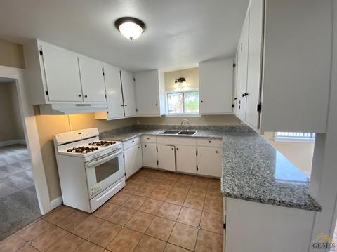 601 Lucard St, Taft, CA 93268 photo 13