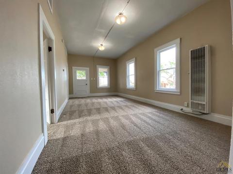 601 Lucard St, Taft, CA 93268 photo 11