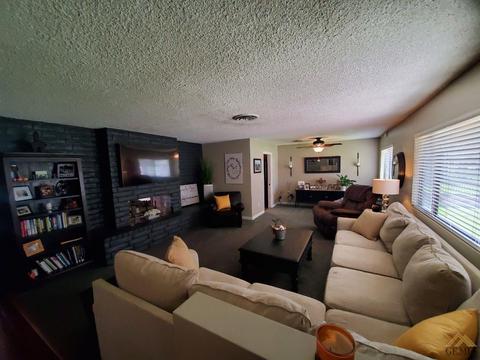910 3rd St, Taft, CA 93268 photo 7