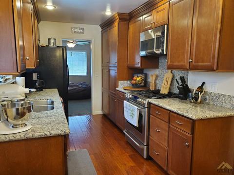 910 3rd St, Taft, CA 93268 photo 15