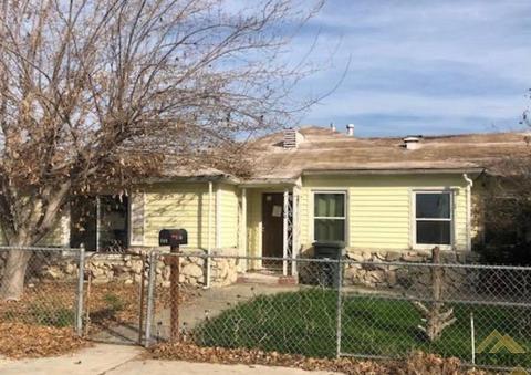 108 Adams St, Taft, CA 93268 photo 3