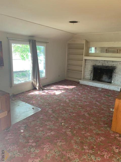 108 Adams St, Taft, CA 93268 photo 7