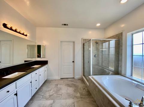 786 Pheasant Run Dr, Shafter, CA 93263 photo 23