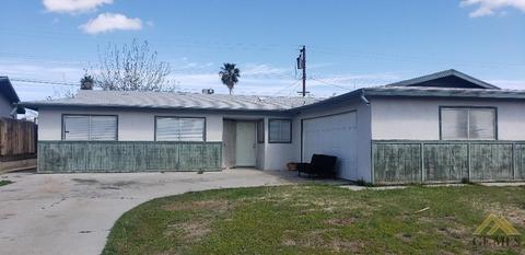 216 Suzanne Ln, Taft, CA 93268 photo 1