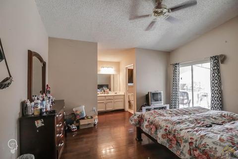 659 Camp Ave, Shafter, CA 93263 photo 12