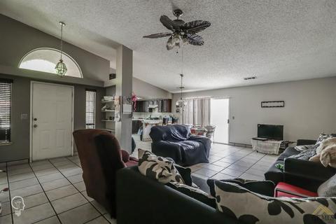 659 Camp Ave, Shafter, CA 93263 photo 6