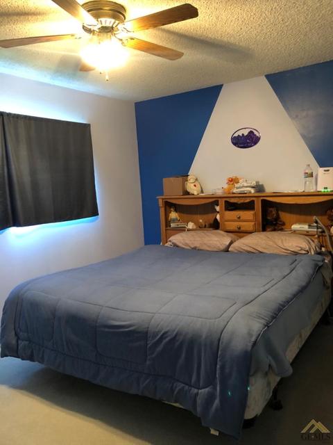 204 Pilgrim Ave, Taft, CA 93268 photo 4