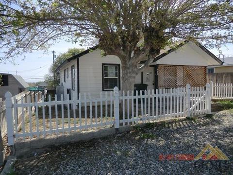 520 Lierly Ave, Taft, CA 93268 photo 2