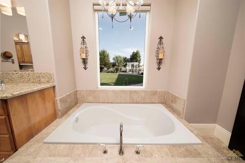 18343 Johnson Rd, Bakersfield, CA 93314 photo 18