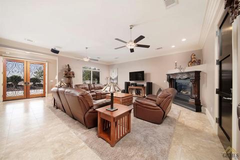 18343 Johnson Rd, Bakersfield, CA 93314 photo 6
