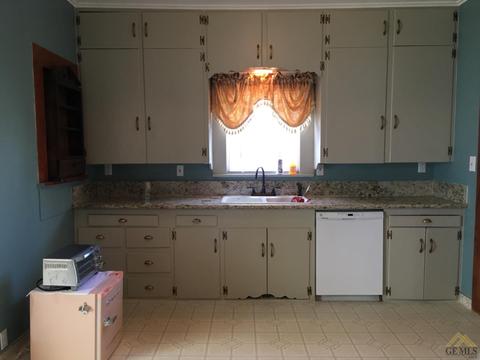 724 Buchanan St, Taft, CA 93268 photo 5