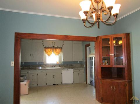 724 Buchanan St, Taft, CA 93268 photo 6