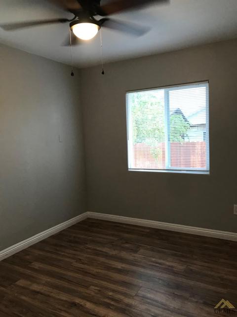 945 G St, Wasco, CA 93280 photo 10