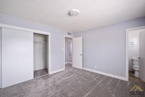 4400 Flicker Dr, Bakersfield, CA 93309 photo 14