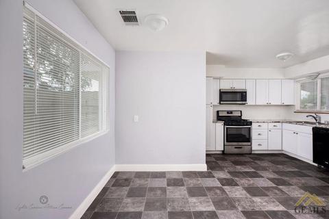 4400 Flicker Dr, Bakersfield, CA 93309 photo 7