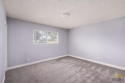 4400 Flicker Dr, Bakersfield, CA 93309 photo 13