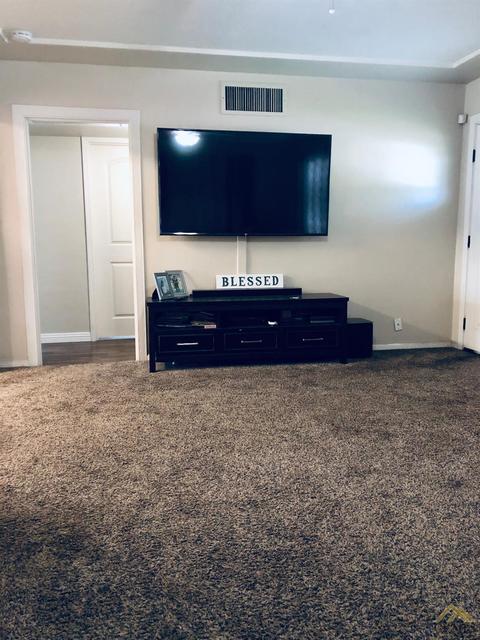 617 Cedar Ave, Wasco, CA 93280 photo 3