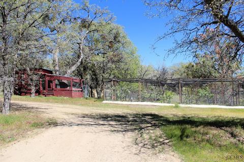 37867 Shanks Rd, Caliente, CA 93518 photo 24