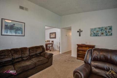 204 Nova Ct, Bakersfield, CA 93308 photo 8