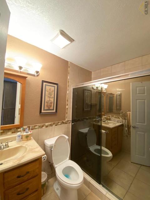 1024 Iris St, Wasco, CA 93280 photo 12