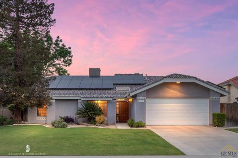 9008 Duncanson Dr, Bakersfield, CA 93311 photo 1