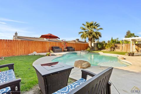 9008 Duncanson Dr, Bakersfield, CA 93311 photo 24