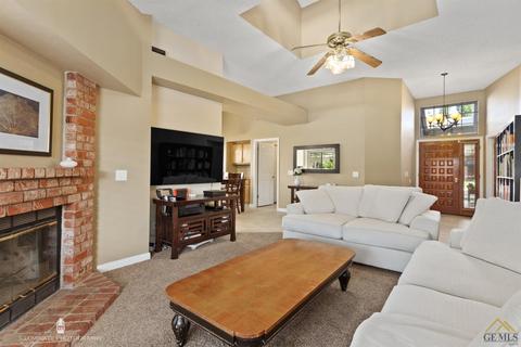 9008 Duncanson Dr, Bakersfield, CA 93311 photo 5
