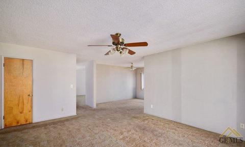 306 Pine St, Shafter, CA 93263 photo 15
