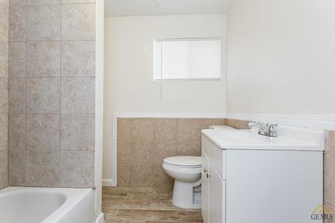 412 S Comanche Dr, Arvin, CA 93203 photo 15
